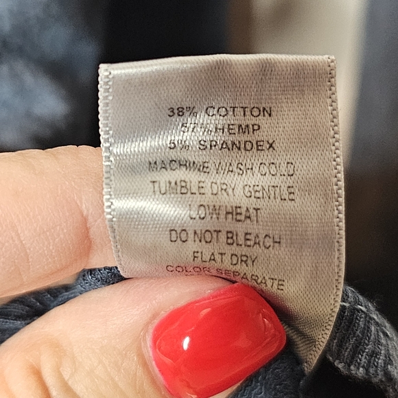 Chalet Navy Blue Long Sleeve Asymmetrical Tunic - Picture 11 of 15